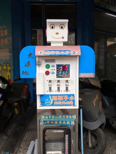 淨水器 - 淨水器或加水站哪個好?|1個表格看完秒懂 淨水器、加水站